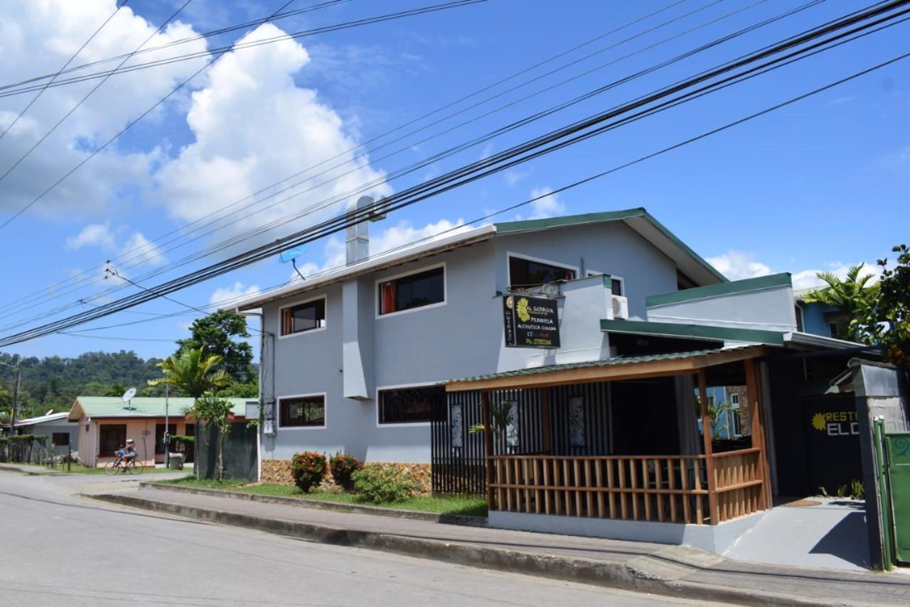 Marfi Inn Cahuita Exterior photo